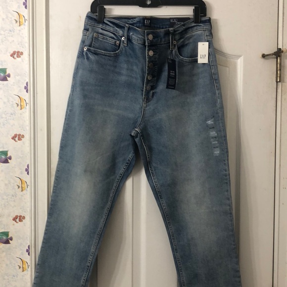 High Rise - Picture 1 of 5